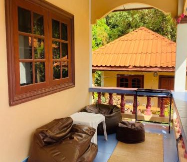 Rawai Apartamento | Bohemian apartment at Ya Nui beach