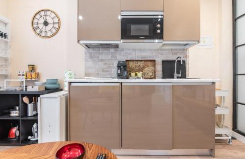 Barrio de La Latina Apartamento | Bohemian Charm in the Latina.