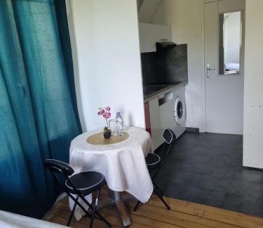Les Amandiers Apartamento | Bohemian cosy flat