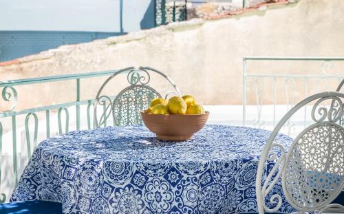 Faraklata Villa | Bohemian Nest - Cheerful 2-Bedroom Villa with pool