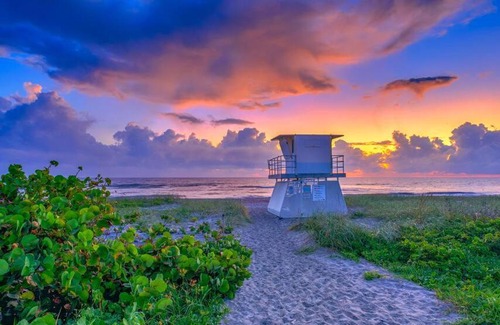 Hobe Sound Casa | Bohemian Paradise- a 3 Bed 3 Bath, Tranquil Oasis