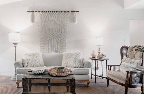 Rockwall Casa | Bohemian Style Cottage with private backyard