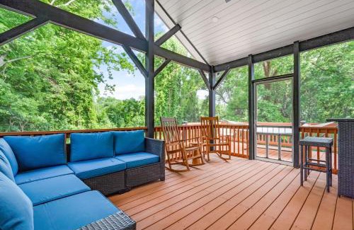 Downtown Casa | Boho 5BR Modern Villa w Hot Tub, Grill, Patio and Backyard