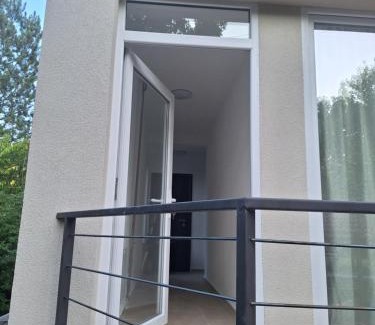 Dolna Matka Apartamento | Boho Apartment in Canyon Matka