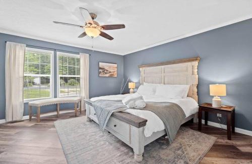 Ocean Isle Beach Casa | Boho Beach Home with Huge Kitchen