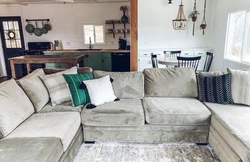 Coarsegold Casa | Boho CA style Bungalow near Yosemite National Park!!! Rural Mountain View!!