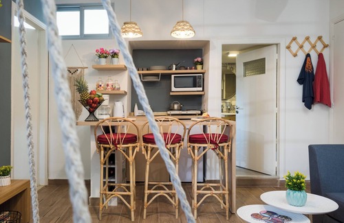 Mar Mikhael Apartamento | Boho-Chic 2BR - Apt & Balcony