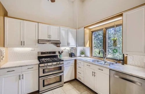 Boulder Casa | Boho-Chic 3 BDR Boulder Home