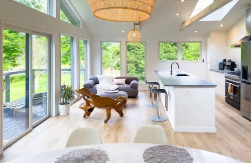Accord Casa | BoHo Farm House with heated pool