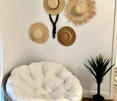 Bayshore Gardens Casa | Boho House with heated Pool and Spa