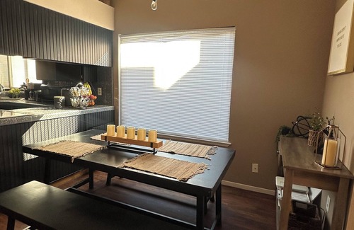 Visalia Condominio | Boho Stay Near Sequoias