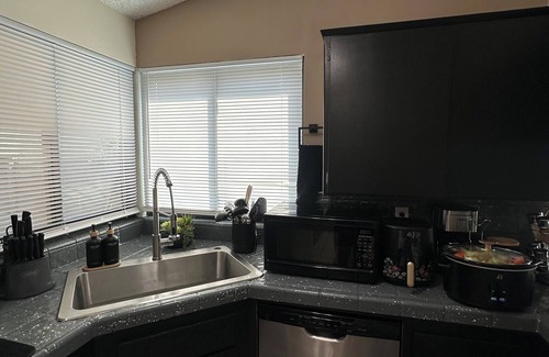 Visalia Condominio | Boho Stay Near Sequoias