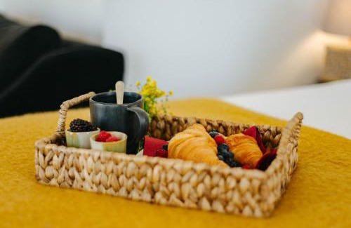 Sao Paulo Apartamento | Boho Studio in Cais do Sodré