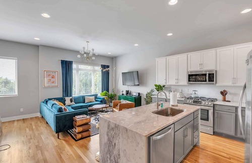 Haynes Area Casa | Boho Townhome for 12 Close to DT