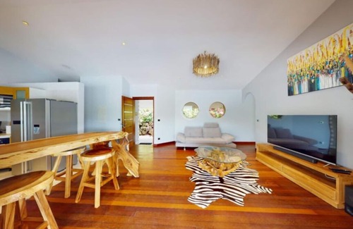 Sainte-Anne Villa | Bois Royal