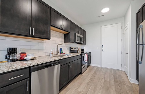 St. Peters Apartamento | Bold 1317 I Studio I Free Parking I Pool I Gym