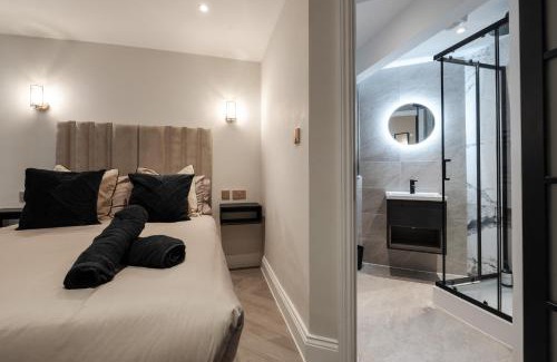 RopeWalks Apartamento | Bold St 8 Apartments Book Together Unique