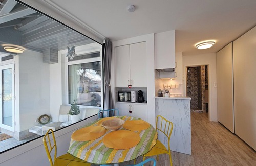 Siska District Apartamento | Bolero A Tour As / Modern and comfortable studio with WiFi and AC in Ljubljana
