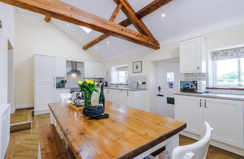 Tarporley Cabaña | Bolesworth Retreat - a beautiful cottage sleeping 6 guests in 3 bedrooms