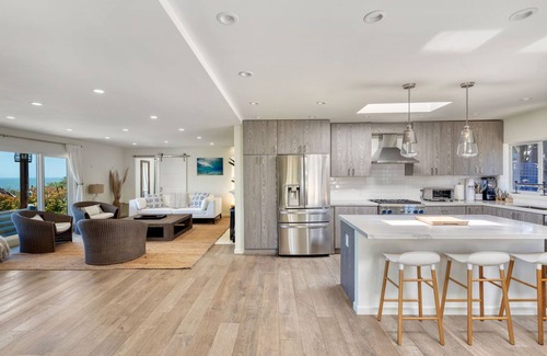 Bolinas Casa | Bolinas Oceanfront View House! Modern and secluded luxury home.