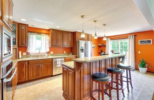 Bolivar Casa | Bolivar Getaway: Near Pro Football Hall of Fame!