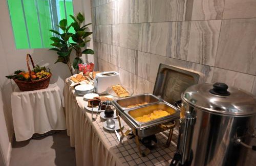 Macrodistrito Sur Hotel | Bolivian Rooms & Suites (Zona Sur)