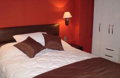 Macrodistrito Sur Hotel | Bolivian Rooms & Suites (Zona Sur)