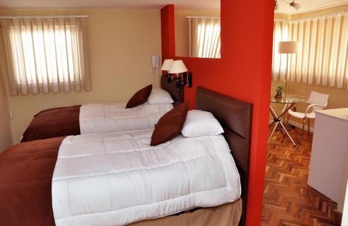 Macrodistrito Sur Hotel | Bolivian Rooms & Suites (Zona Sur)