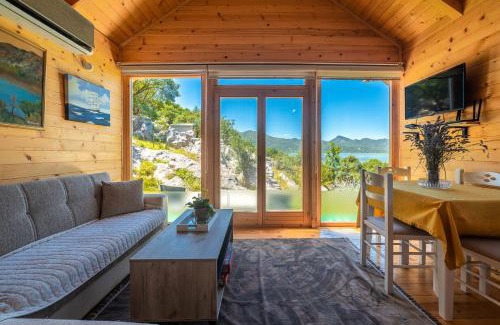 Karuc Casa | Boljesestre Lake retreat