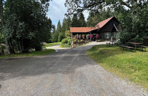 Bad Wildbad Apartamento | Bollenhut 1 Large, bright vacation apartment with terrace