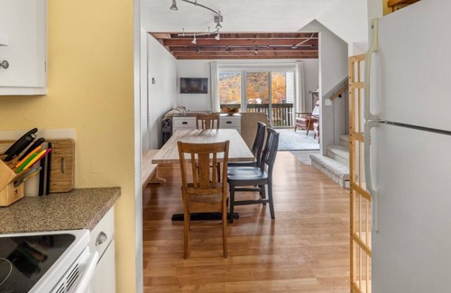 Bolton Valley Condominio | Bolton Condo 3 Bedroom Condo by RedAwning
