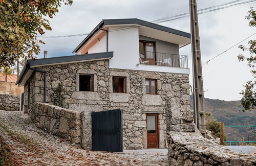 Carvalheira Casa | Casa Bom Jesus das Mós