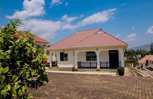 Morogoro Apartamento | Boma Hill Residence Apartments by Monalisa