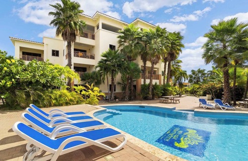 Hato Apartamento | Bon Bida Papagayo with a breezy outdoor terrace perfectly set on the trade winds