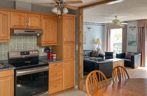 Addington Highlands Cabaña | Bon Echo Escape - North