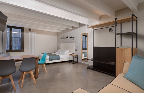 Old Town Casa | Bonacolsi Collection , Mantegna Hotels