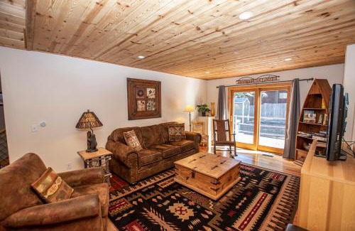 Comstock Acres Casa | Bonanza By Hauserman Rentals