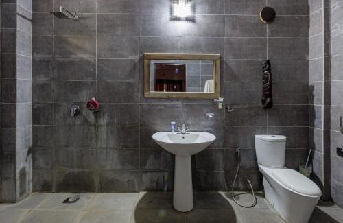 Pottuvil Division 2 Hotel | BonaVista Beach Hotel