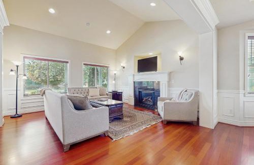 Enumclaw Casa | Bondgard Hideaway