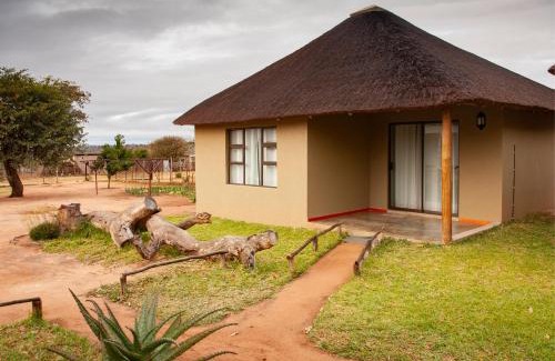 Thorny Bush Game Reserve Cama Y Desayuno | Bongan Safari Lodge