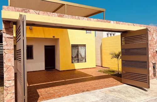 Merida Municipality Casa | Bonita Casa Vacacional en Las Americas