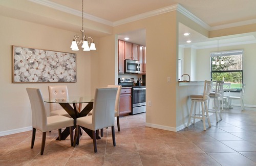 Bonita Springs Condominio | Bonita National - First Floor Condo with golf!