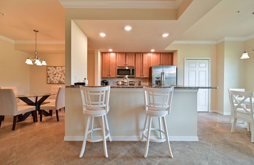 Bonita Springs Condominio | Bonita National - First Floor Condo with golf!