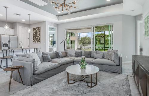 Bonita Springs Casa | Bonita's Designer Destination