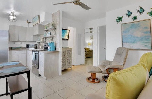 Bonita Springs Cabaña | Bonita Springs Beach Escape unit 83