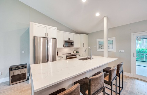 Bonita Shores Cabaña | Bonita Springs Beach House < 2 Mi to Ocean!