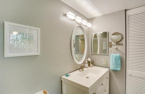 Bonita Bay Apartamento | Bonita Springs Vacation Rental with Community Pool!