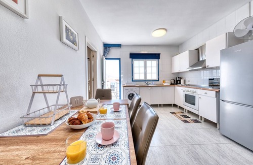 Playa Blanca Chalet De Esquí | Bonitas Vistas, wifi rápido y balcón