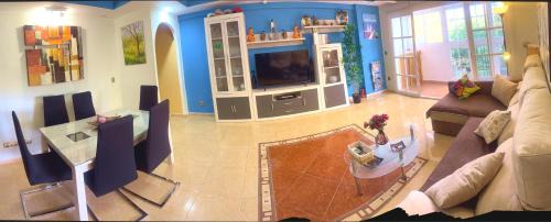 Jardin de la Abadia Apartamento | Bonito apartamento céntrico y cerca de la playa.