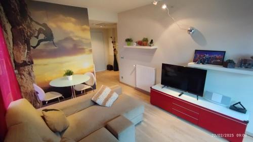 Bourg-Madame Apartamento | Bonito apartamento con gran jardín